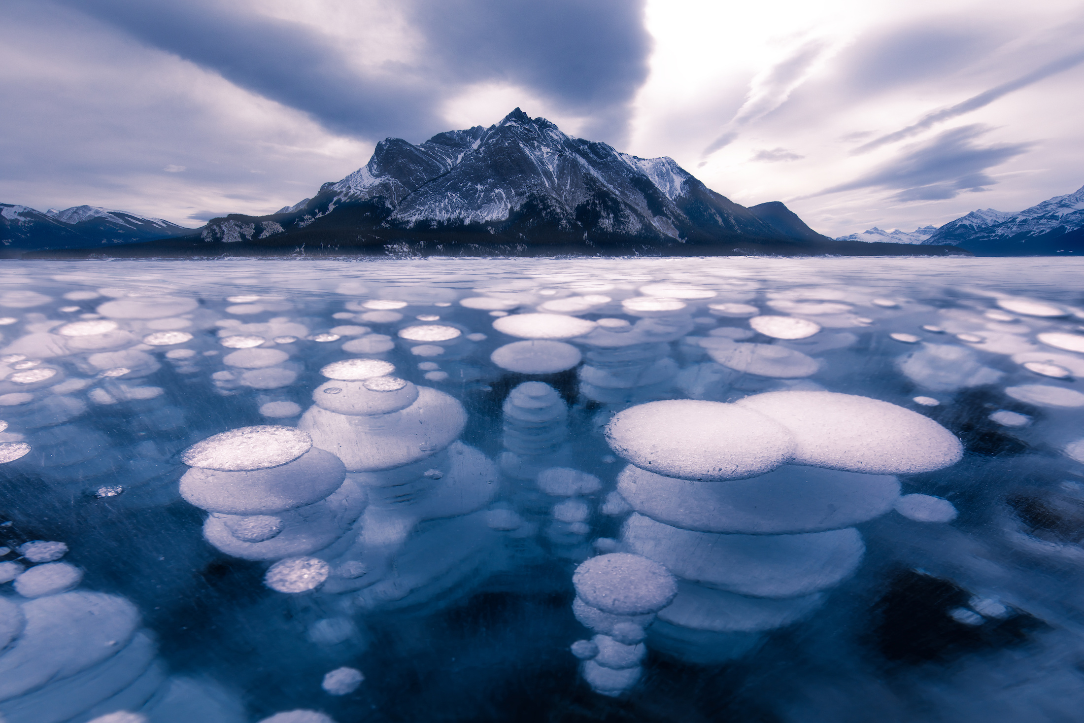 IJsbubbels Abrabam Lake