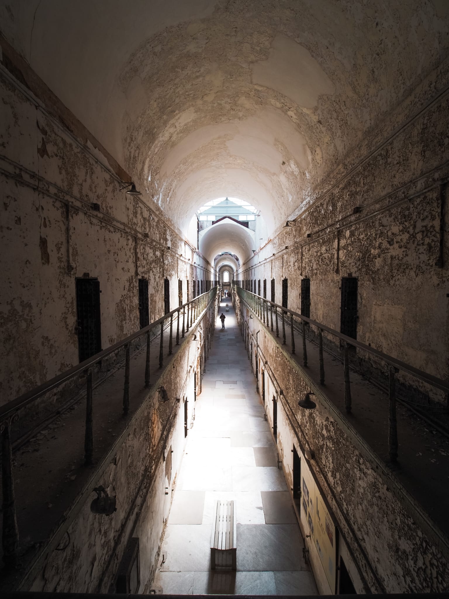Het spookachtige interieur van Eastern State Penitentiary