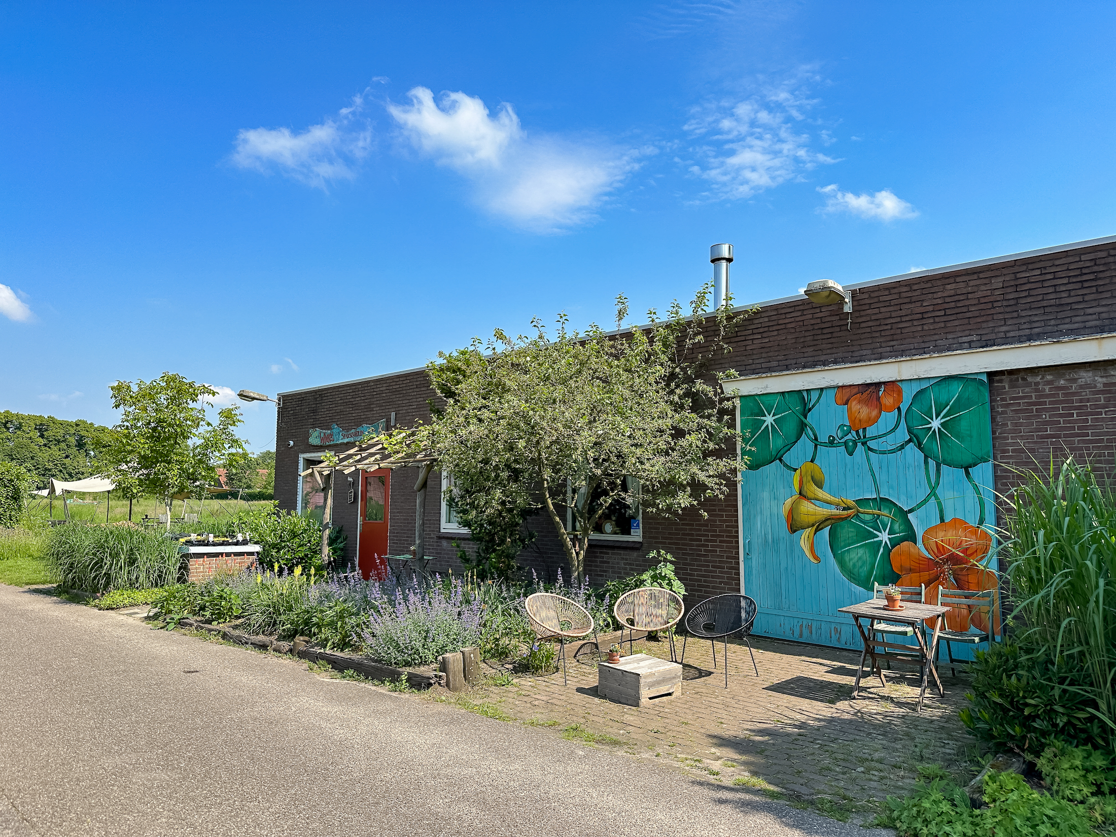 De stadsboerin is een leuke stop om een terrasje te pakken of voor een picknick!