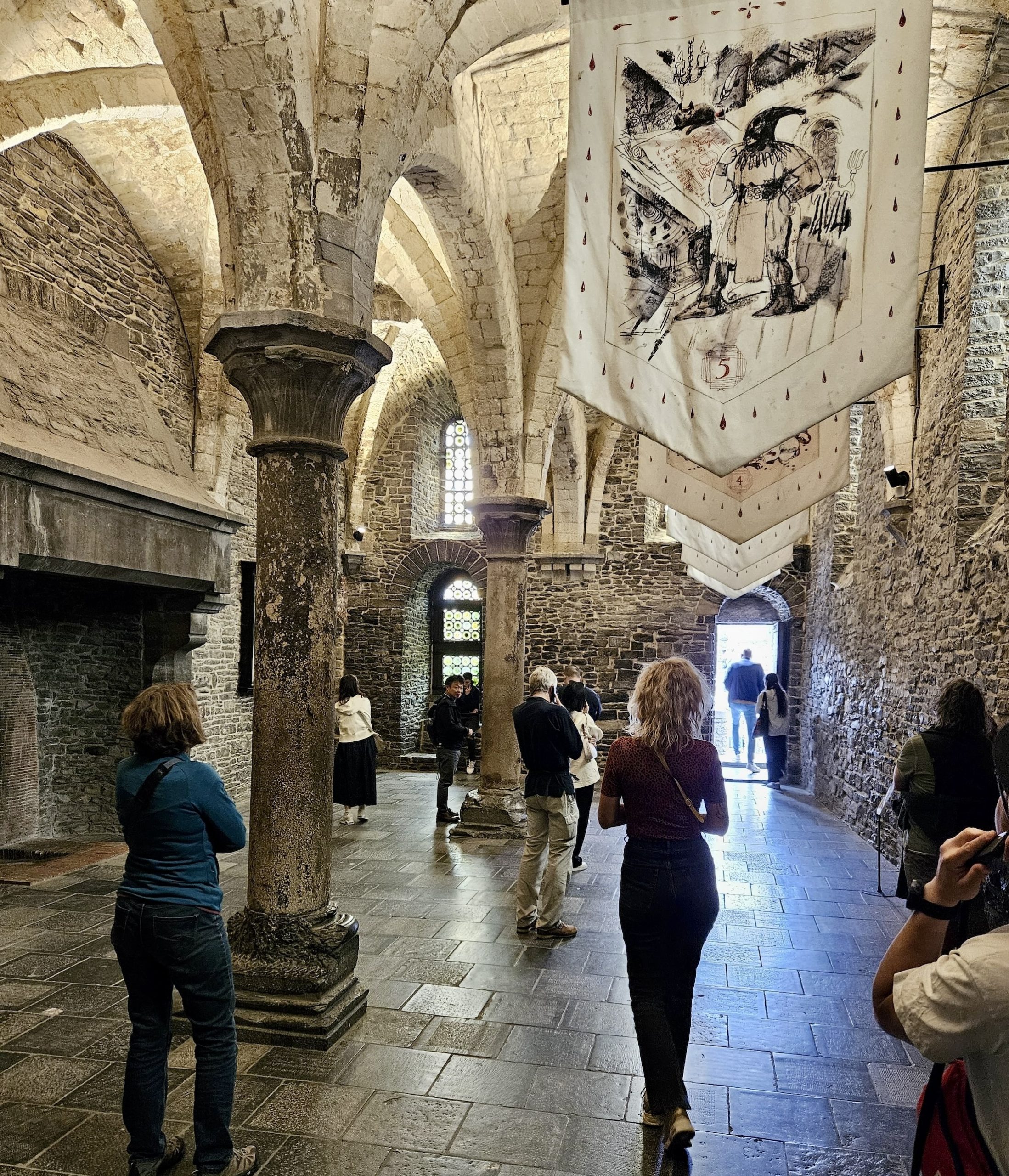 Ook van binnen is het Gravensteen indrukwekkend.