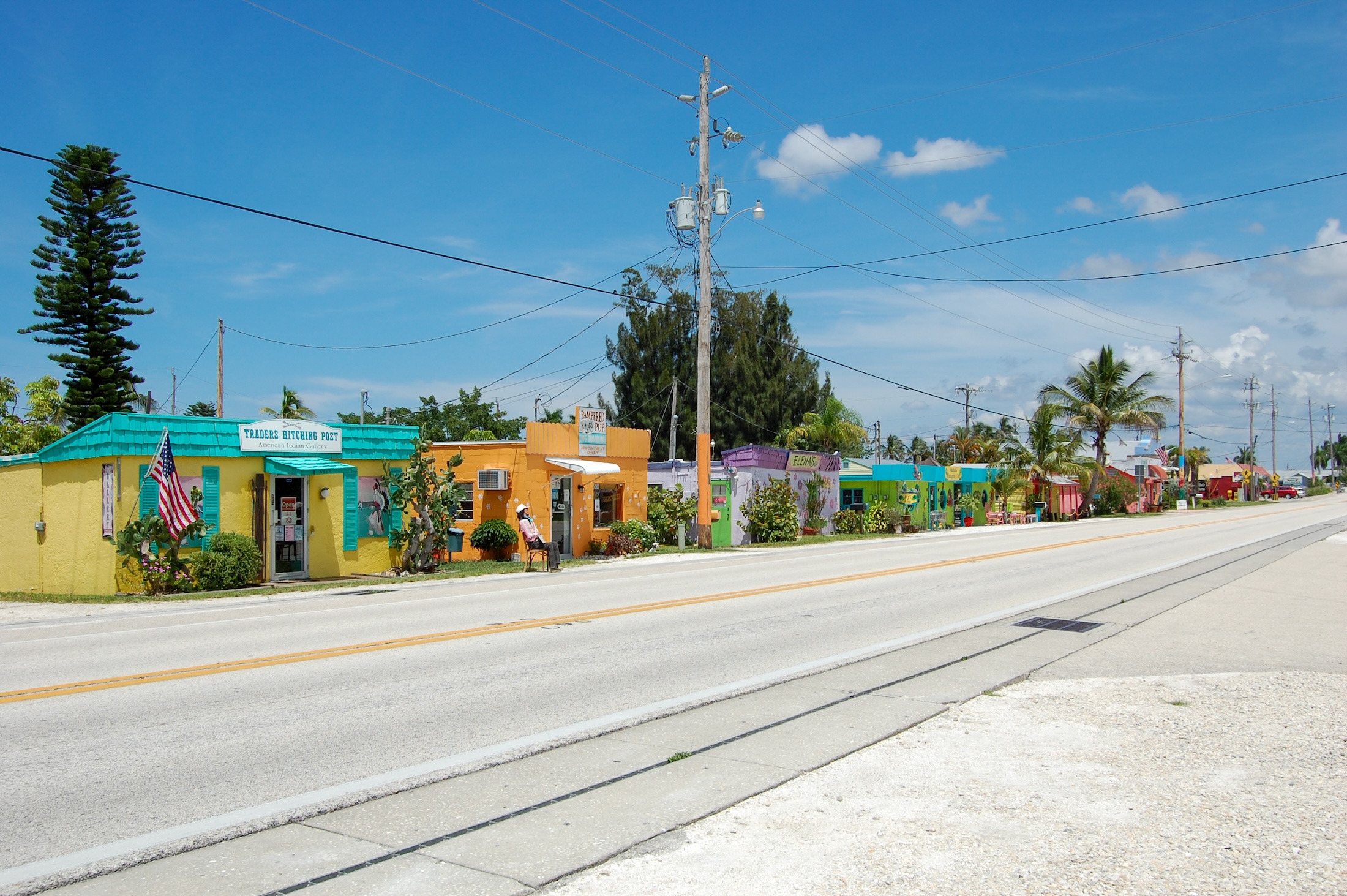 Dit is zo leuk aan roadtrippen door Florida: kleurrijke bars en restaurantjes onderweg