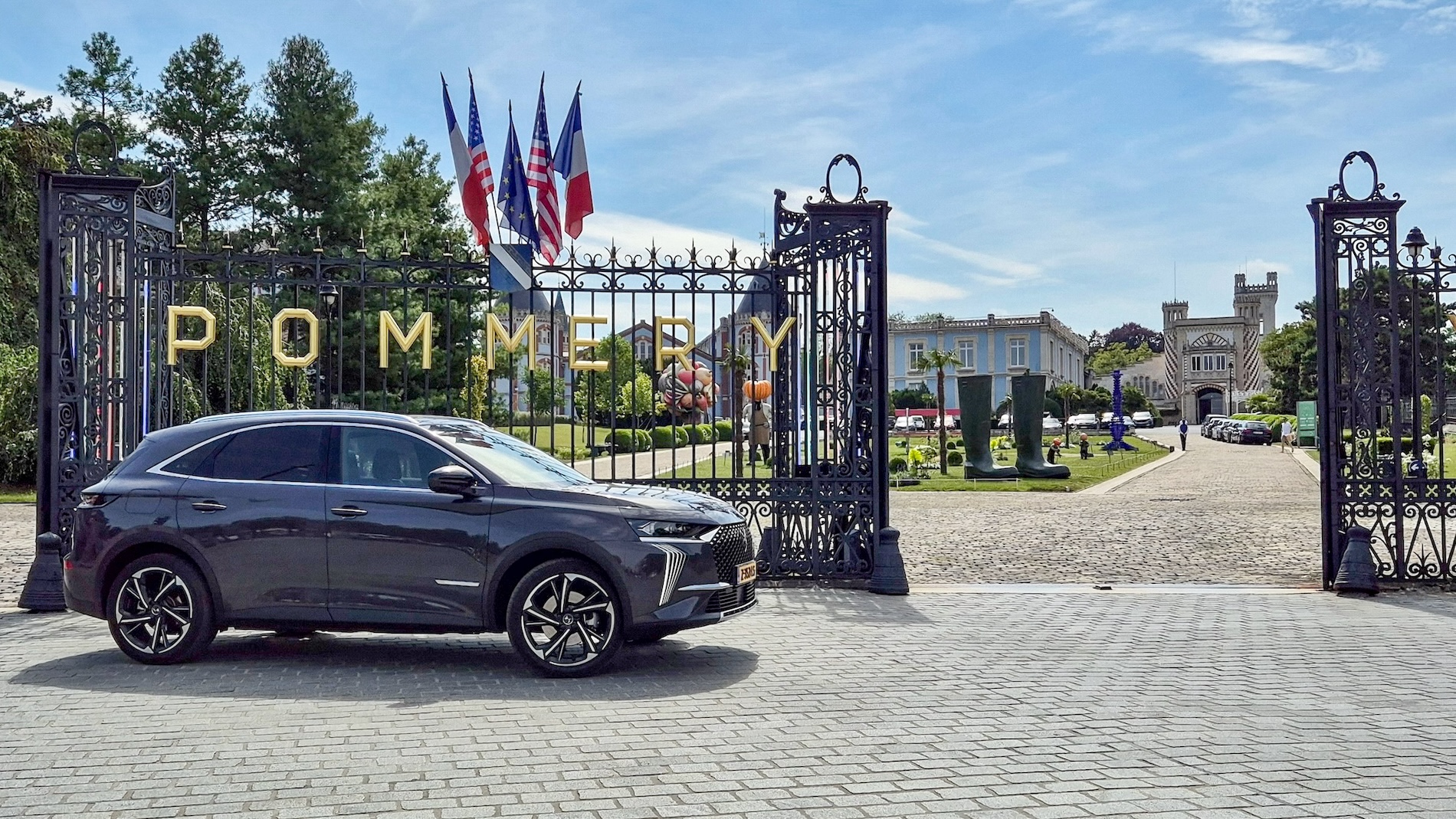 Roadtrippen en champagne proeven gaan heel goed samen