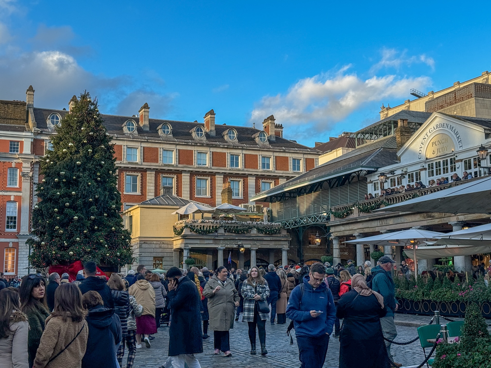 Op Covent Garden moet je zijn om kerstinkopen te doen