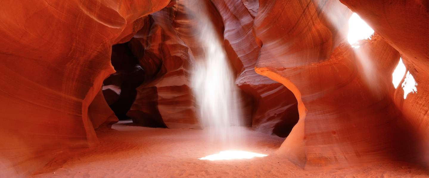 antelope-canyon-arizona.jpg