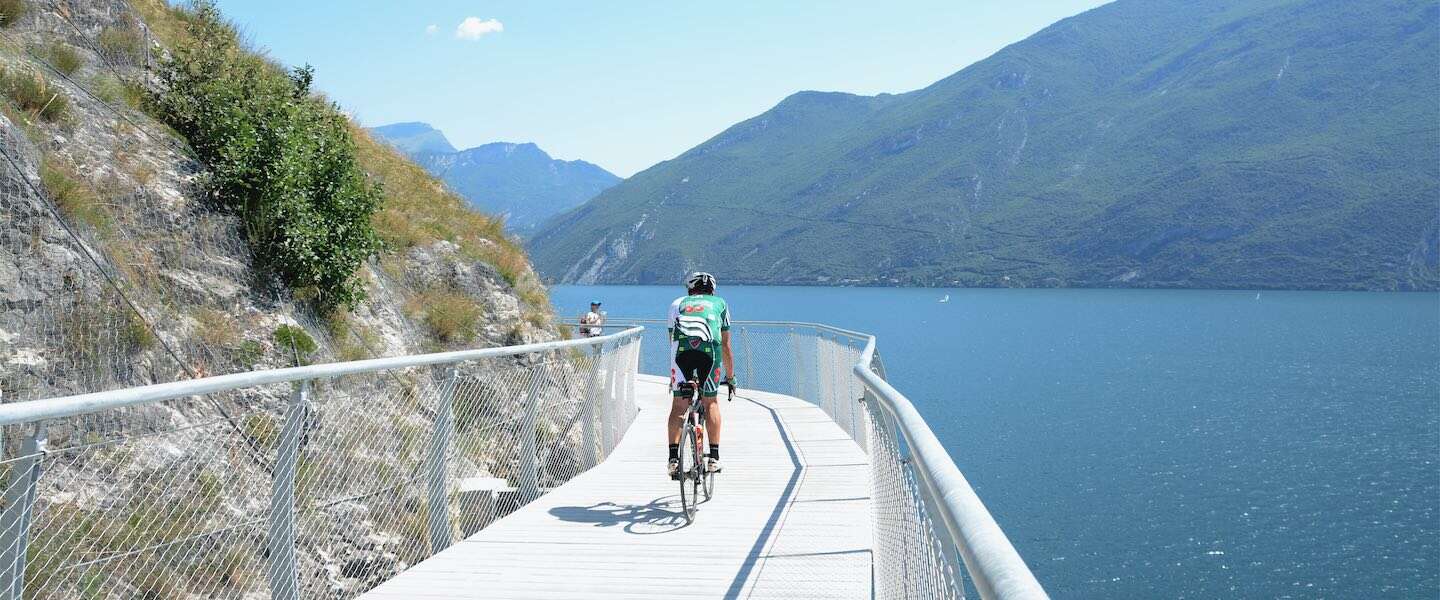 garda-by-bike-fietspad-gardameer.jpg