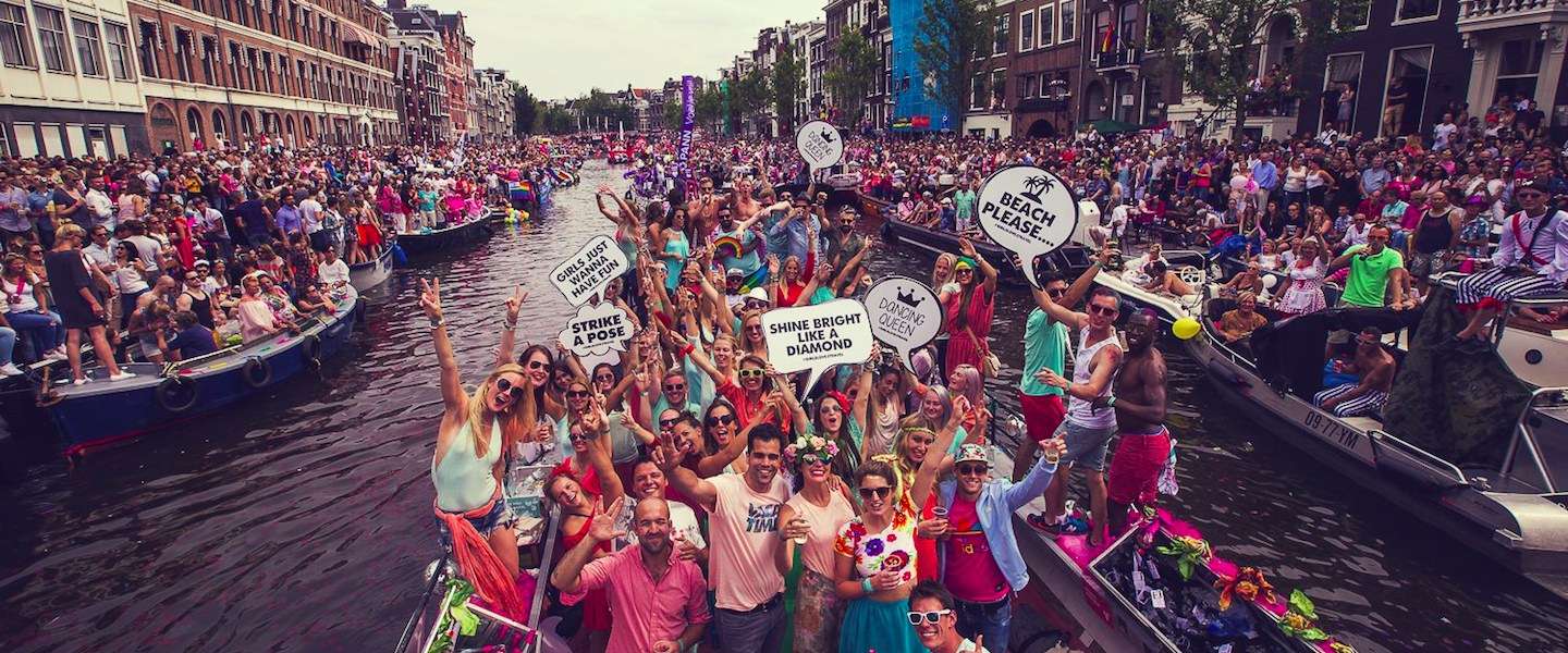 gay-pride-amsterdam-canal-parade.jpg