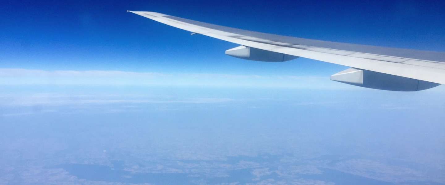 jetcomfy-slapen-vliegtuig.jpg