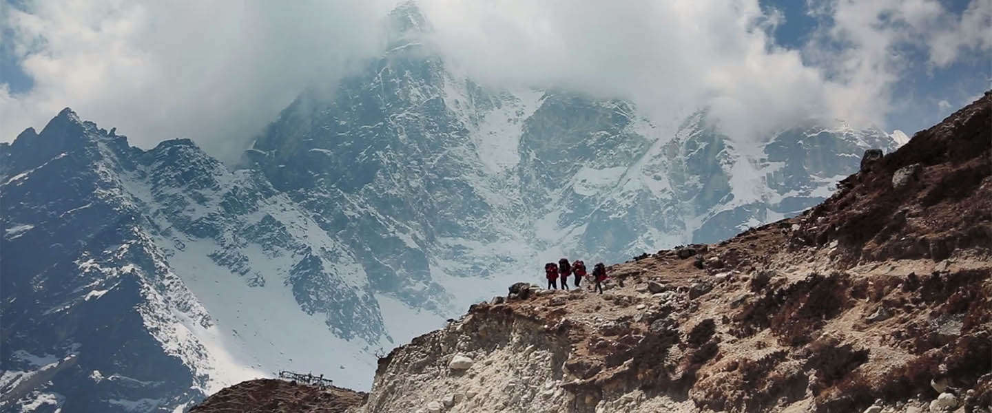 khumbu-regio-nepal-street-view.jpg