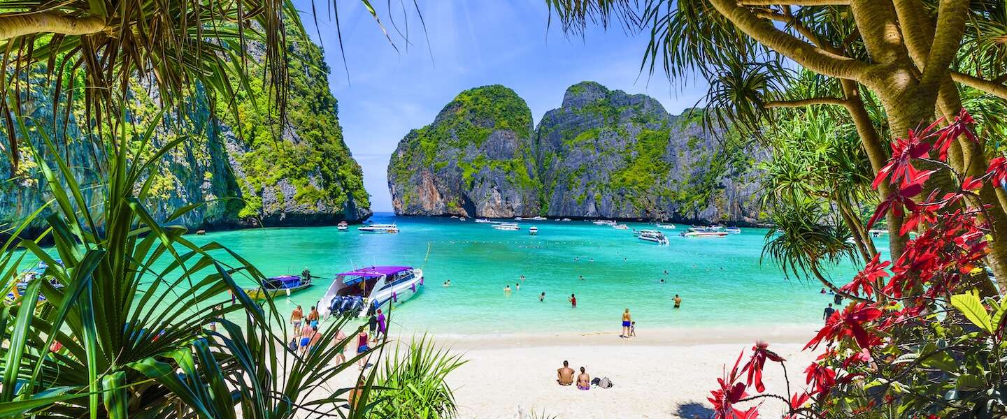 maya-bay-phi-phi-leh.jpg