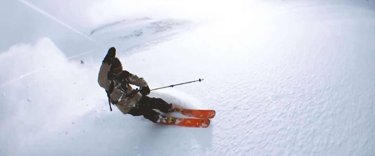 skier-iphone-touwtje.jpg