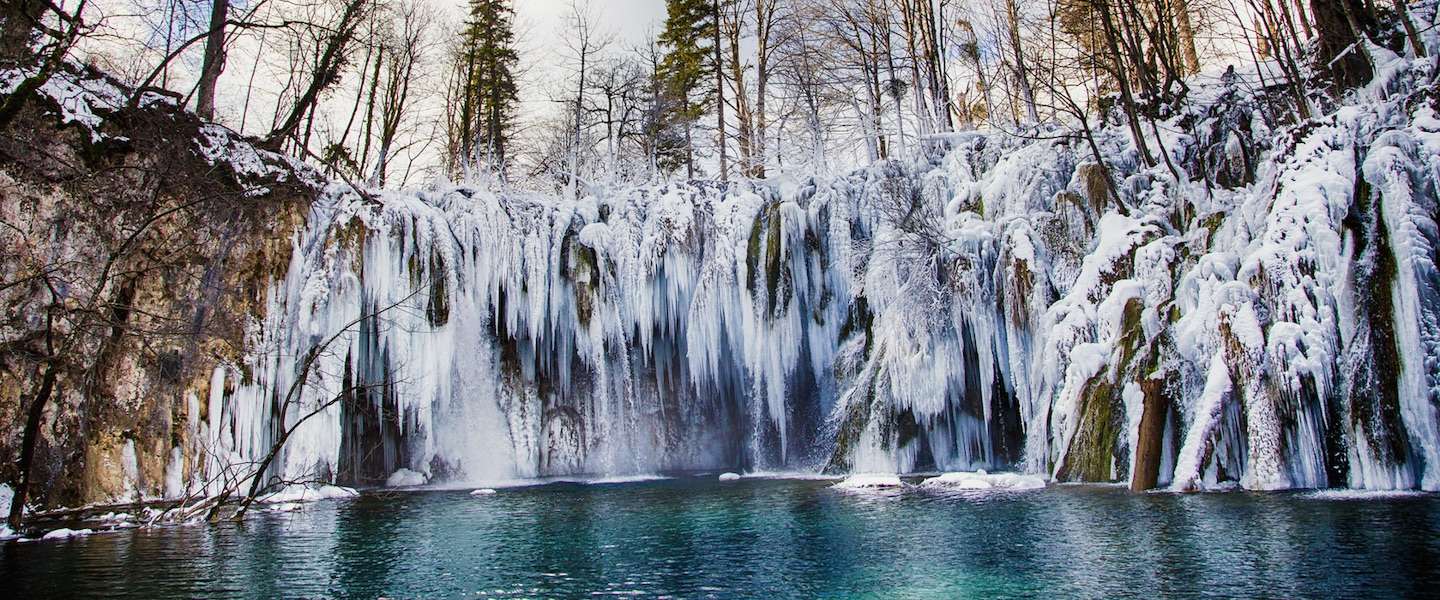 watervallen-kroatie-bevroren.jpg