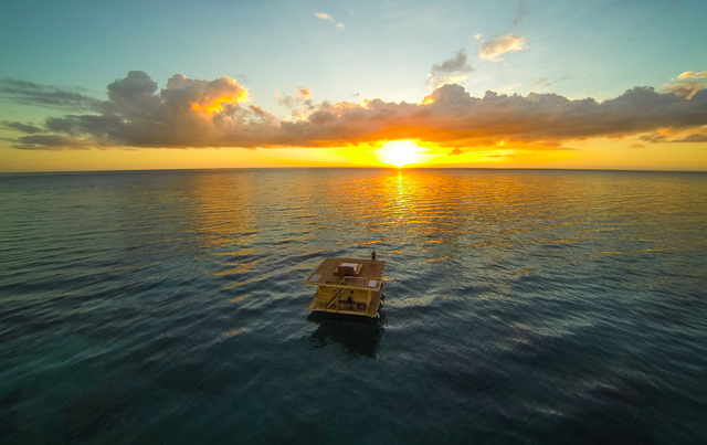 underwater_room_zonsondergang