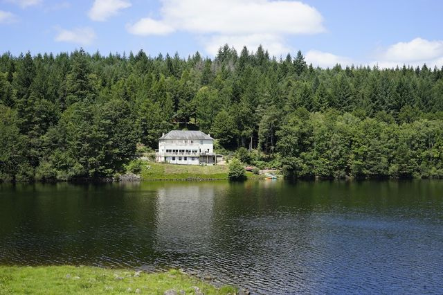 L`hote du Lac aan het Lac de Bariousses