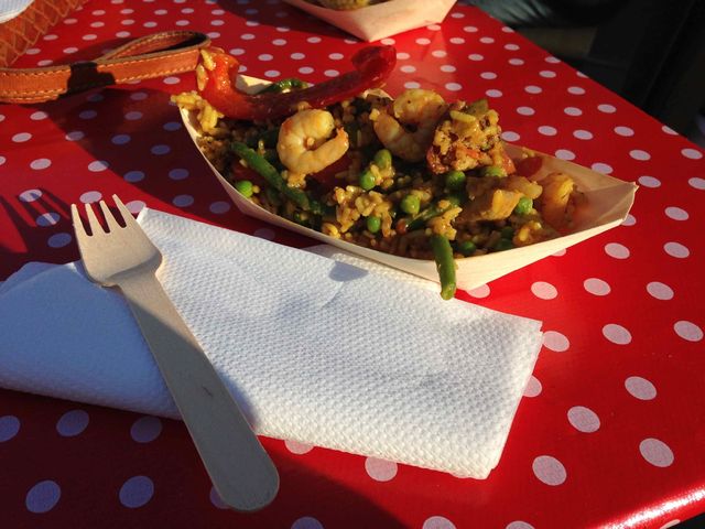 hippiemarkt_ibiza_paella_eten