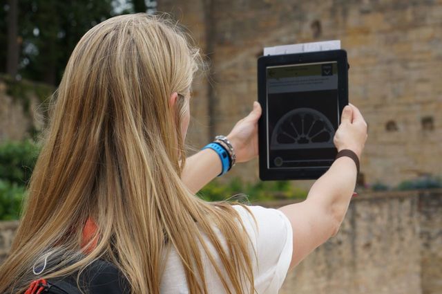 De interactieve tour laat je zien hoe Cluny er honderden jaren geleden uitzag