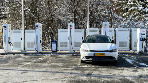 Op nog geen 3 minuten rijden vind je op dezelfde snelweg bij Angath een Ionity laadstation