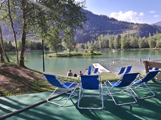 Genieten van waterpret in Badesee Ried