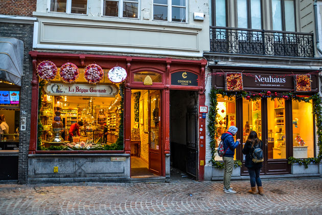 Overal in Brugge kun je lekkernijen kopen, dus zorg dat je niet aan de lijn bent