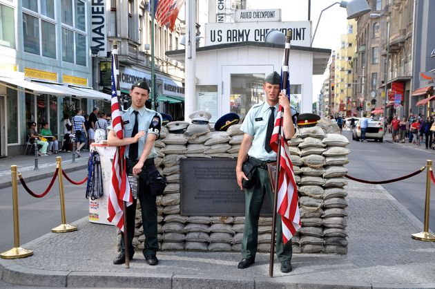 Een toeristische hotspot: tegen betaling met deze Amerikanen op de foto