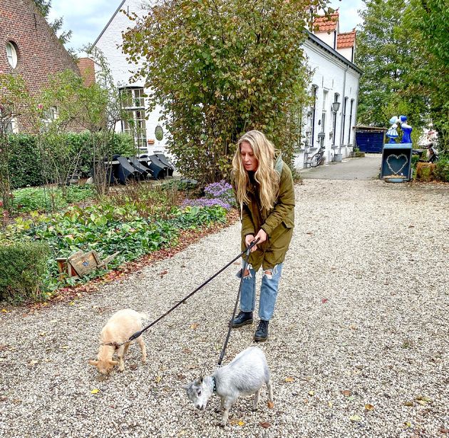 De twee jongsten neem ik mee voor een wandelingetje