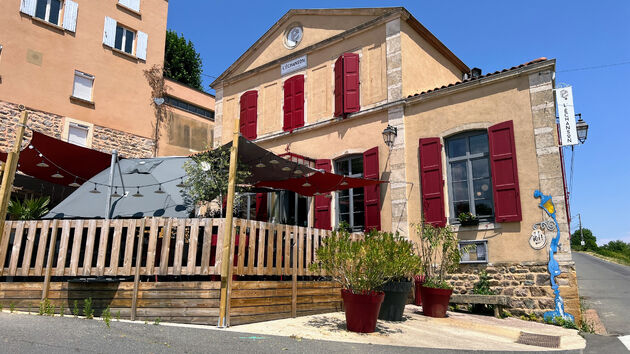 Lunchen bij Echanson in Vaux en Beaujolais