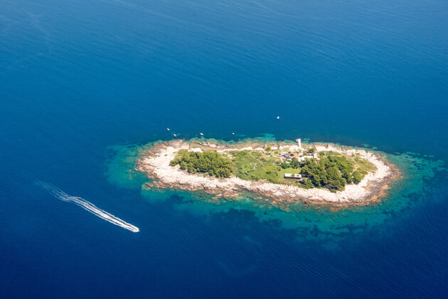 Kroati\u00eb heeft honderden eilanden, klein en groot