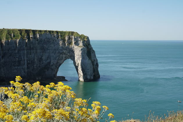 De beroemde olifantenrots van Etretat - Manneporte