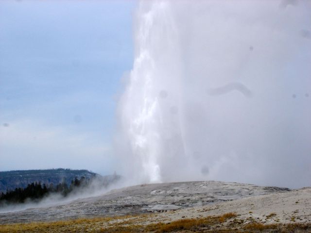 Geiser Old Faithful, de meest betrouwbare geiser ter wereld