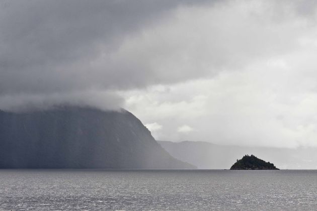 De fjorden in de mist, mooier wordt het niet