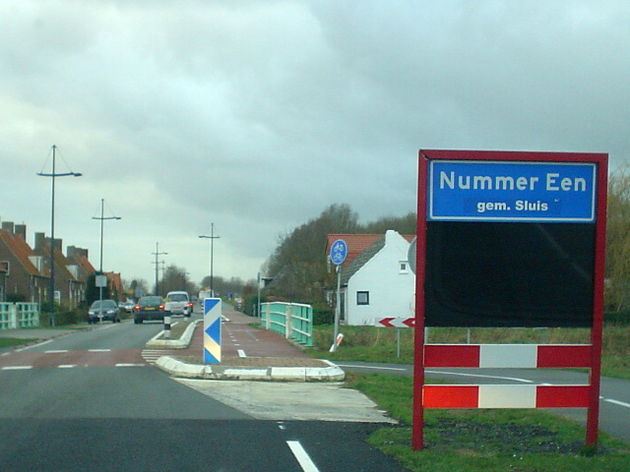 De winnaar van het gekste gat: Nummer Een in de gemeente Sluis in Zeeland