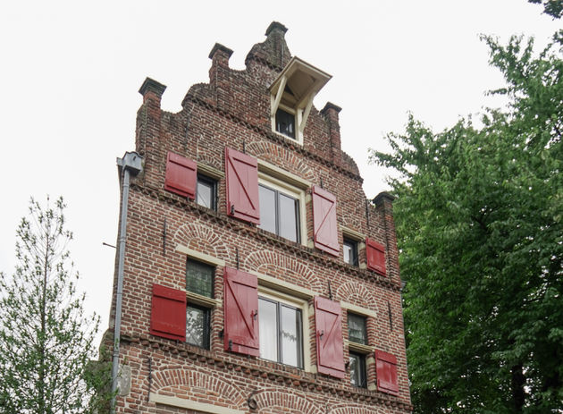 Ga op pad met een gids om de vertellen over Deventer als Hanzestad te horen