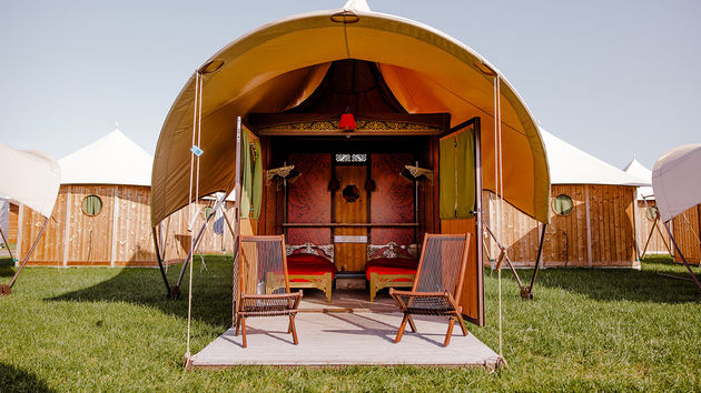 <em>Camping en glamping Tijdloos <\/em>