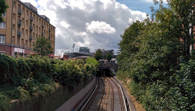 In de buurt van Hamburg-west wordt iedere zaterdag een rommelmarkt gehouden.