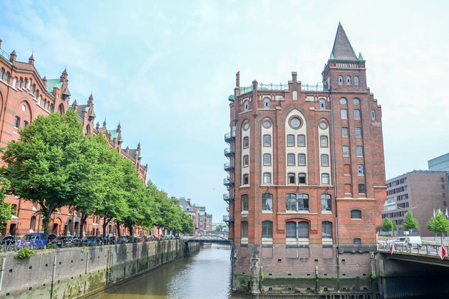 Een van de mooiste uitzichten in de wijk Speicherstadt in Hamburg