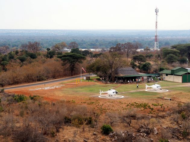 Doen: boek een helikoptervlucht om de Victoria Falls vanuit de lucht te bekijken!