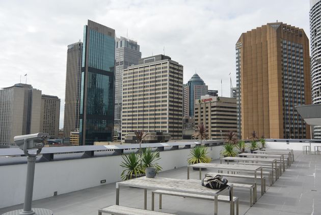 Het fijne dakterras van hostel Sydney Harbour YHA