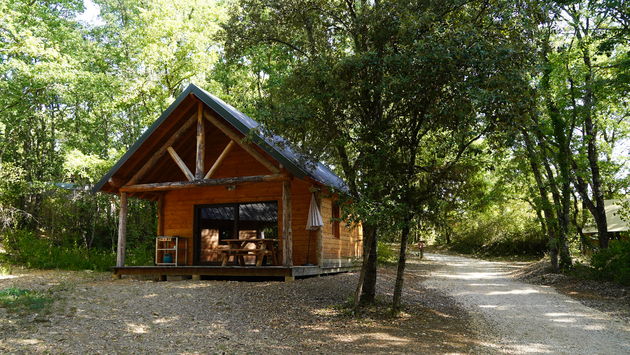 Een Cabana bij Huttopia, voor wie graag een dak boven zijn hoofd heeft