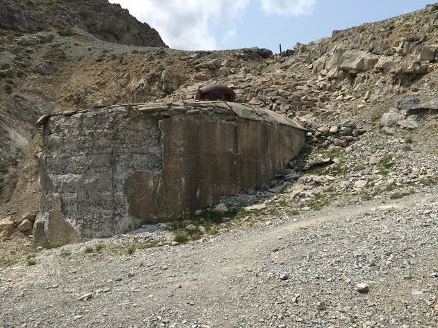 Bunkers, onderdeel van het 200 meter lange gangenstelsel