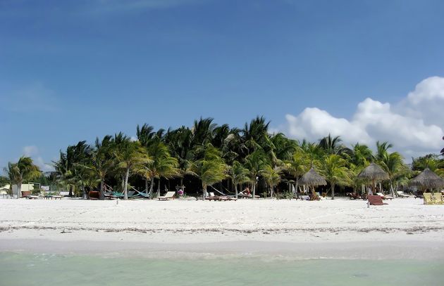 Uitzicht op het heerlijke strand van Isla Holbox