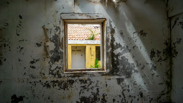 <i>Het verlaten landhuis Karpata is vooral fotogeniek en leuk om even gezien te hebben</i>