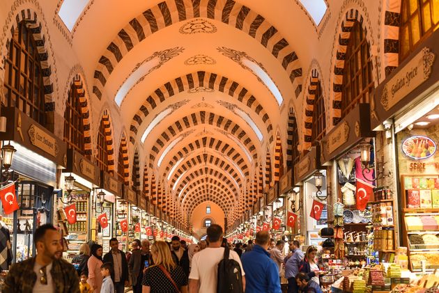 De kruidenbazaar is gevestigd in een schitterend pand