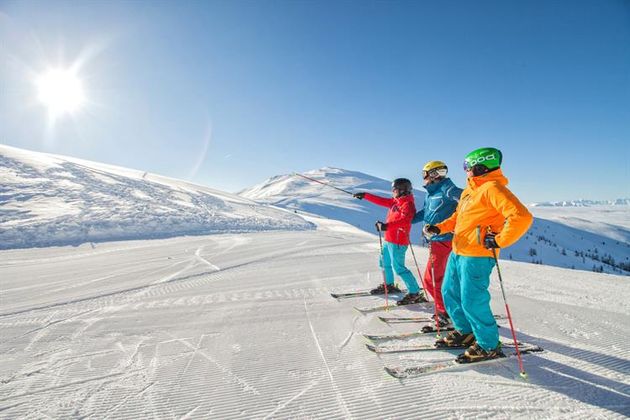 Heerlijk ski\u00ebn in de zon in Bad Kleinkirchheim