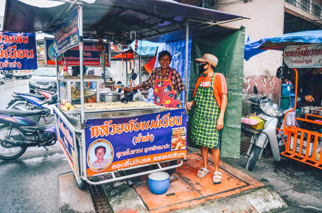 Vergeet nooit om een bezoekje aan de lokale markt te brengen als je in Azi\u00eb bent