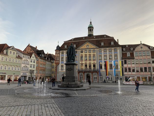 <em>De Marktplatz in het centrum van Coburg <\/em>