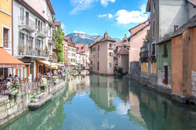 Een zonnige dag in Annecy