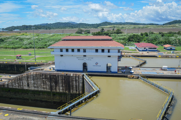 miraflores-locks