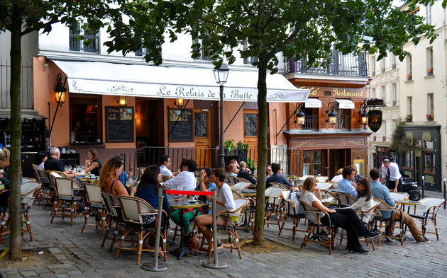 Gezellig borrelen in Montmartre