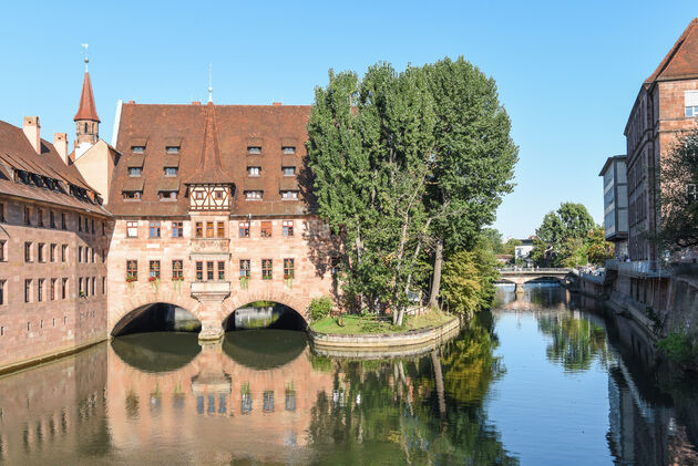 De Pegnitz stroomt dwars door N\u00fcrnberg en dat levert mooie plaatjes op