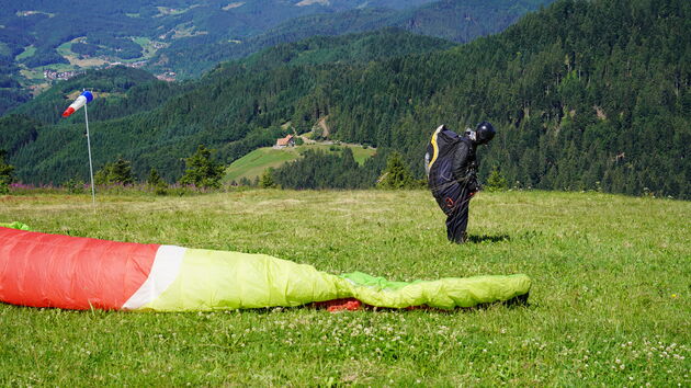 De ideale plek (en weer) om te gaan paragliden in het Zwarte Woud