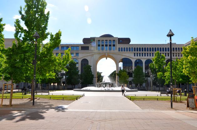 Een van de gezellige parken vlakbij het oude centrum